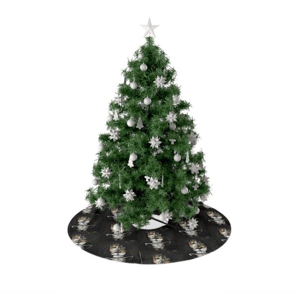 Fear Not! Christmas Tree Skirts Hot on Sale