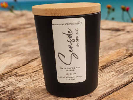 Seaside In Spring 5 oz Handcrafted Soy Candle Black Jar Fashion